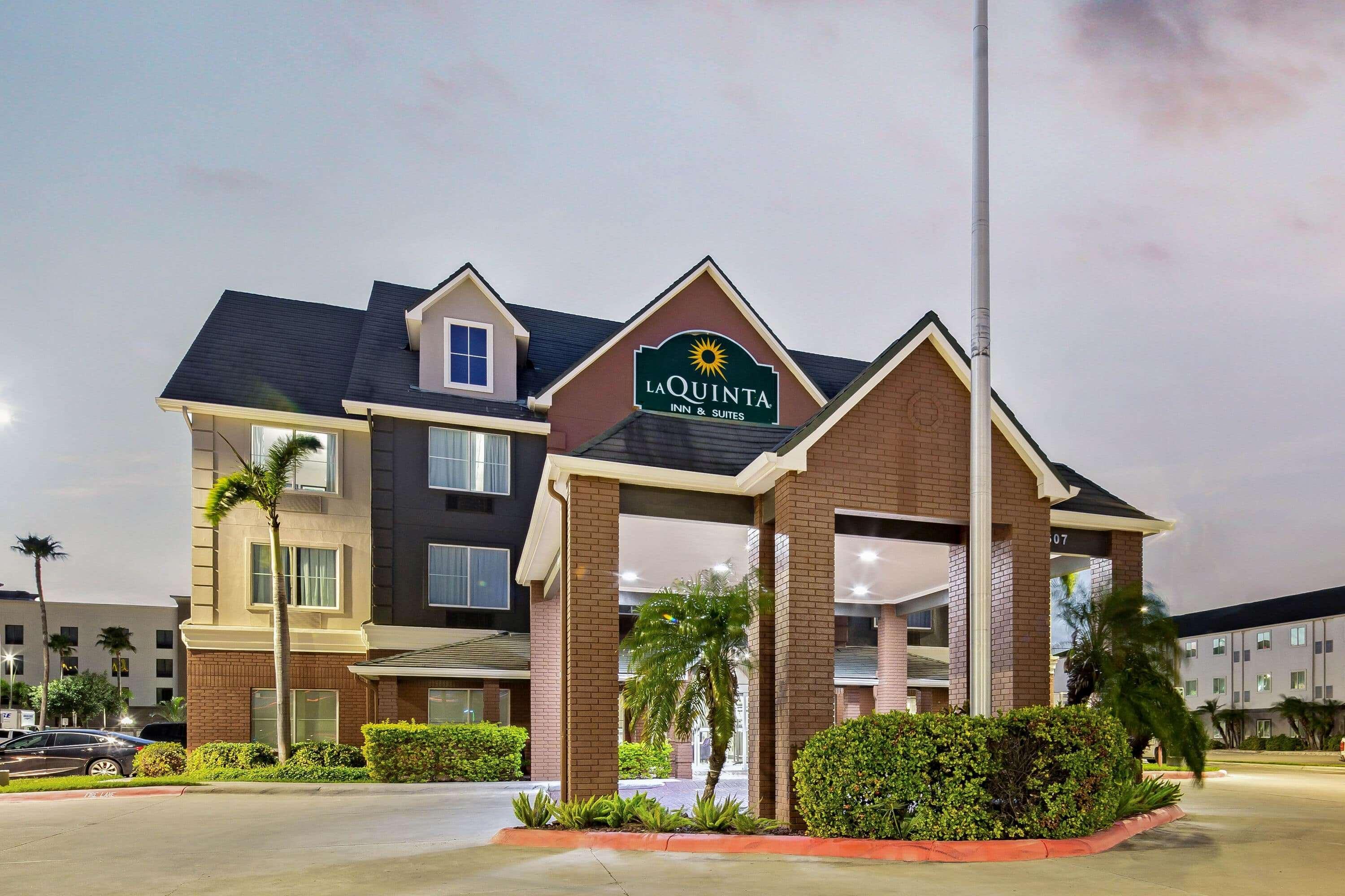 La Quinta By Wyndham Pharr North Mcallen Exterior photo